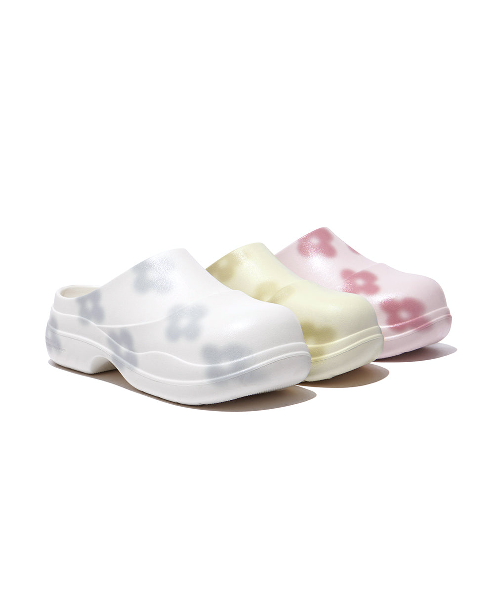 X MINJUKIM FLORAL SHADOW CLOG - CREAM