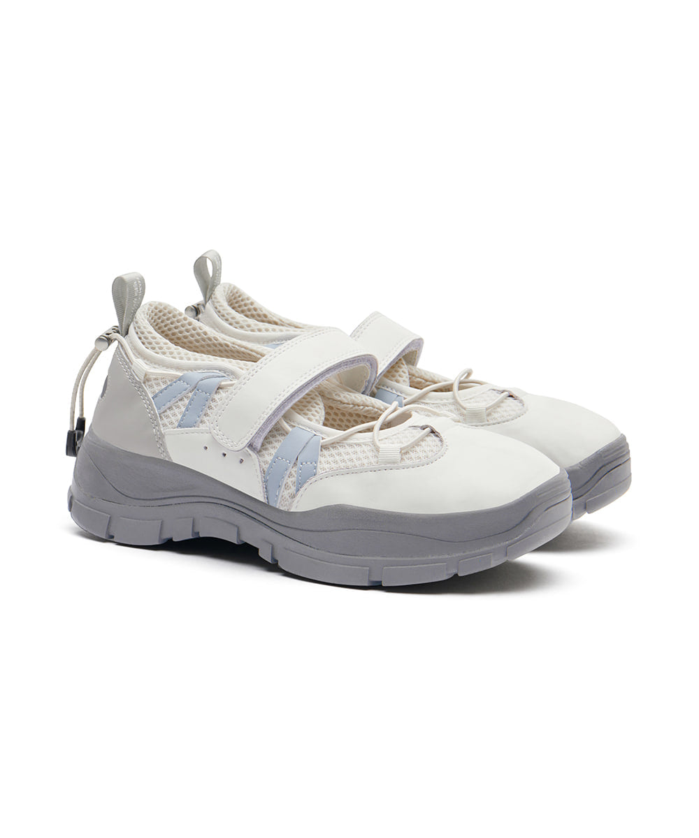 รองเท้าผ้าใบ BRYN VELCRO SNEAKERS - WHITE