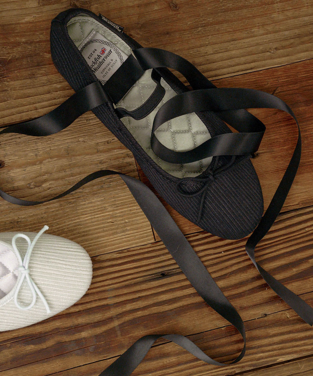 รองเท้าลำลอง HAZEL RIBBON FLAT - BLACK