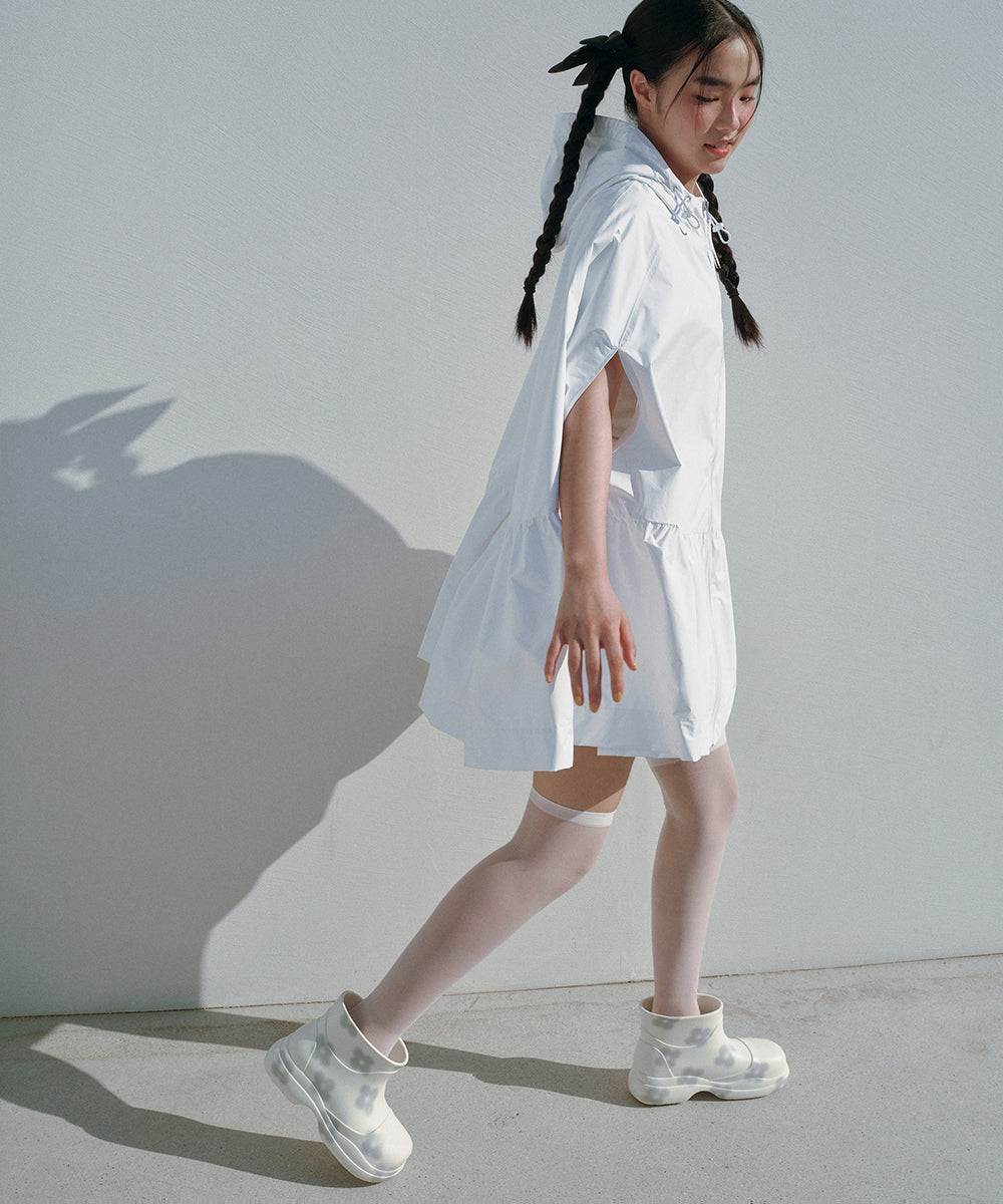 X MINJUKIM FLORAL SHADOW BOOTS SHORT - WHITE