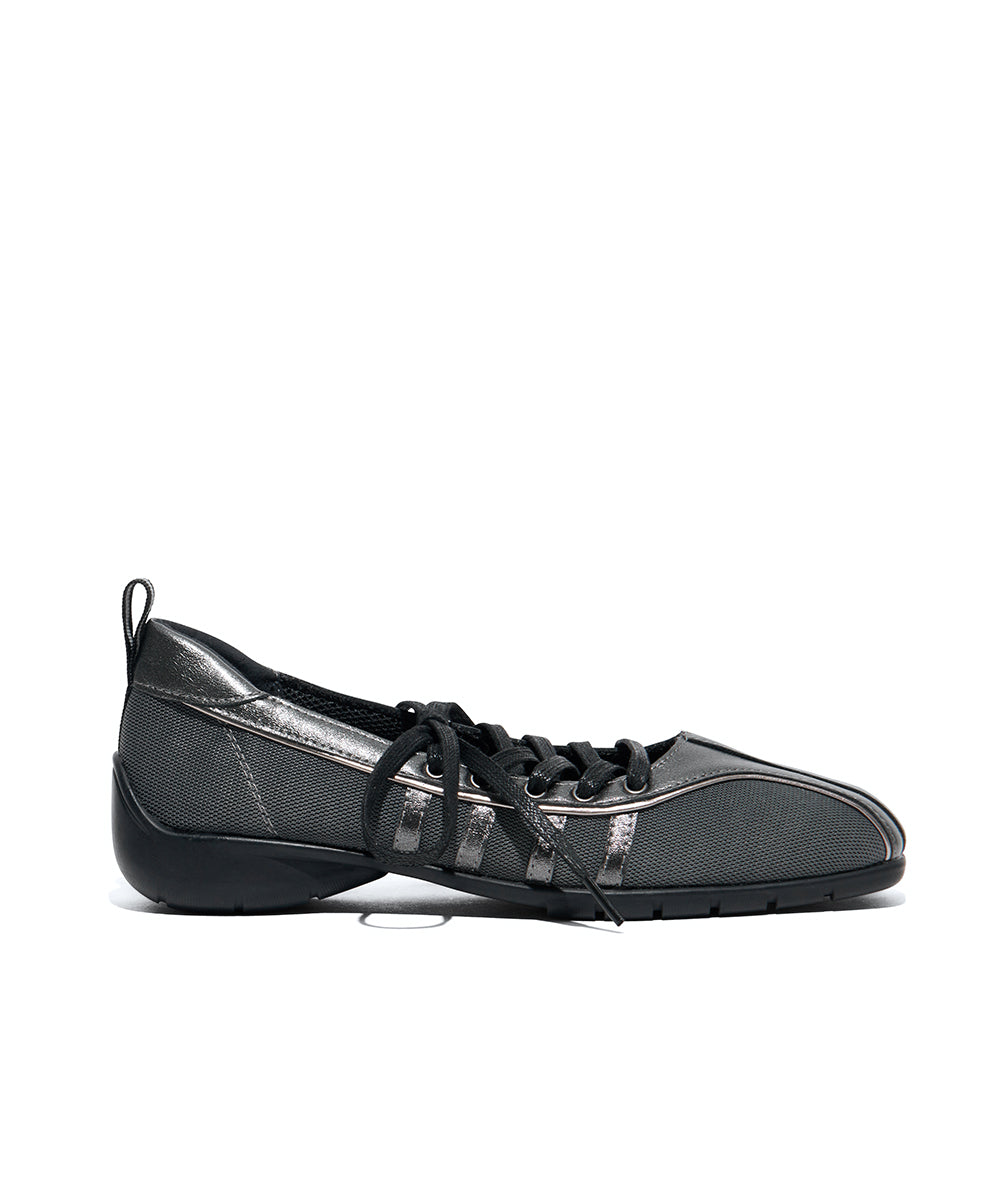 รองเท้าผ้าใบ BLISS LACEUP SNEAKERS - DARK SILVER