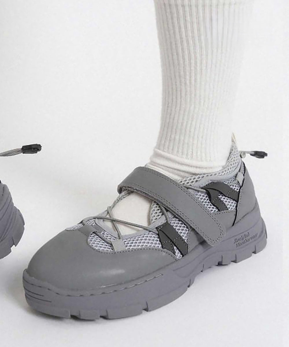 รองเท้าผ้าใบ BRYN VELCRO SNEAKERS - GREY