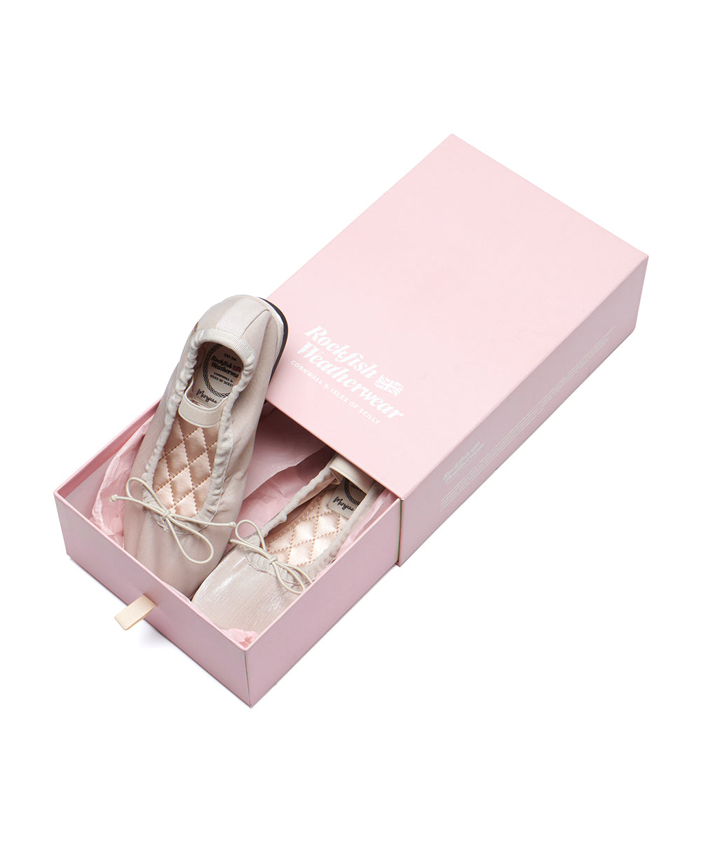 รองเท้าลำลอง WISLEY QUILTED SCRUNCH FLAT - BEIGE