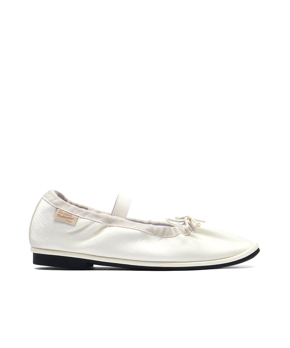 WISLEY QUILTED SCRUNCH FLAT - BUTTER