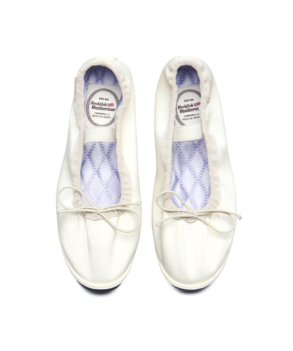 WISLEY QUILTED SCRUNCH FLAT - BUTTER
