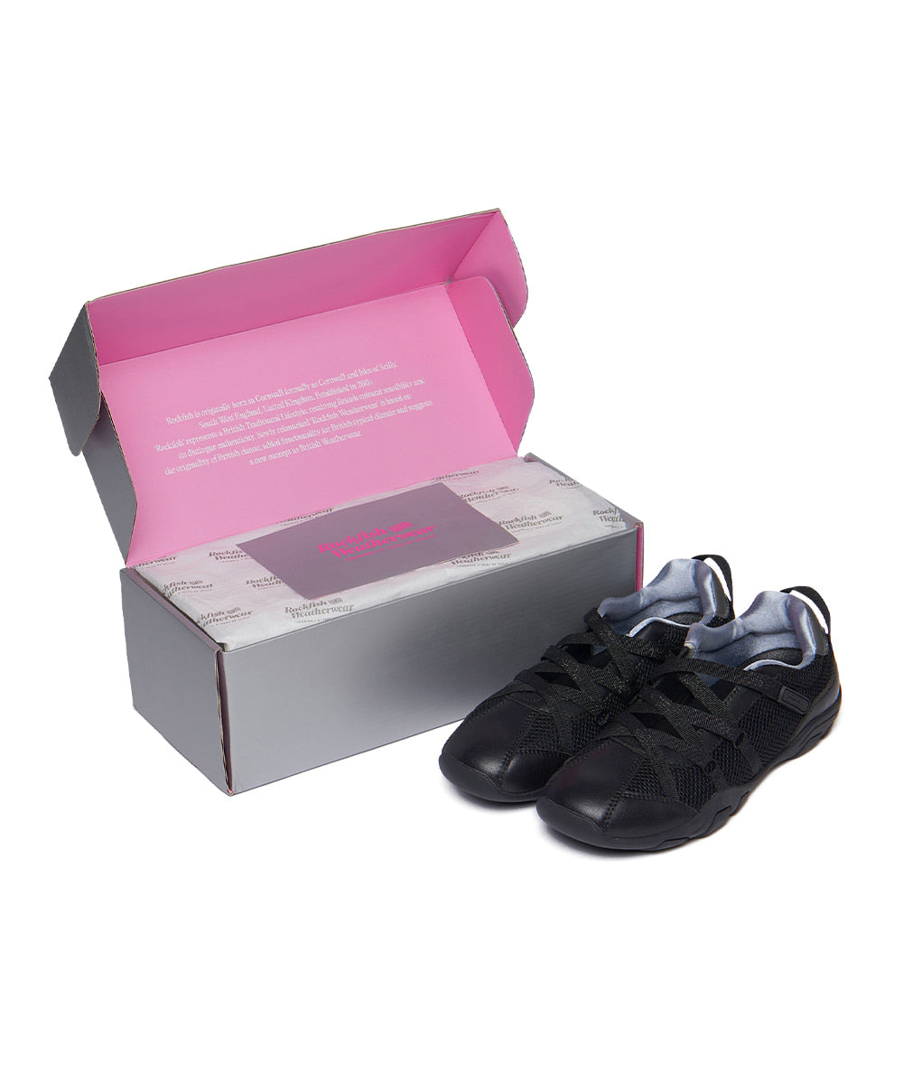 ZANE X-STRAP SNEAKERS - BLACK