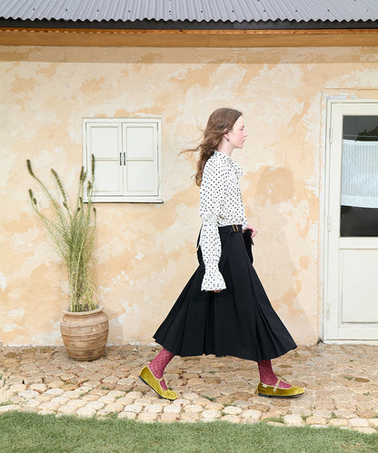 กระโปรงพลีท PLEATS SKIRT - BLACK