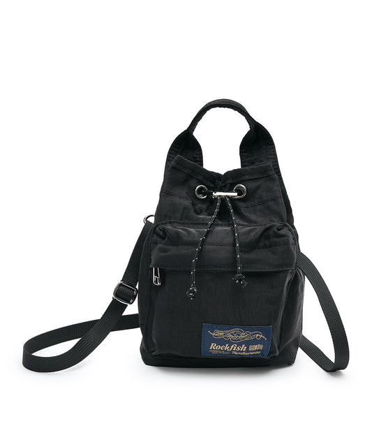 กระเป๋าสะพายข้าง NYLON DRAWSTRING MINI BAG - BLACK