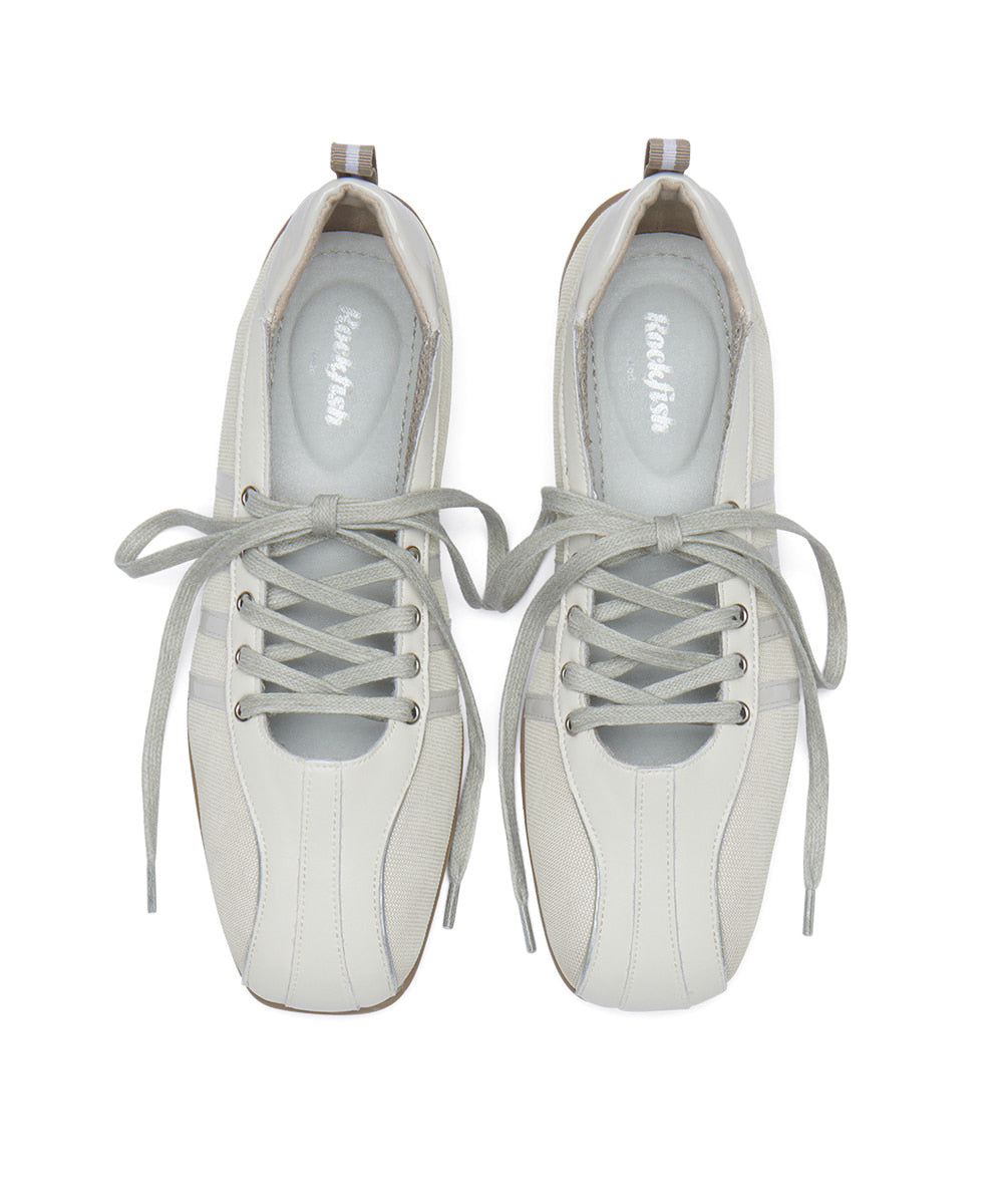 รองเท้าผ้าใบ BLISS LACEUP SNEAKERS - LIGHT BEIGE