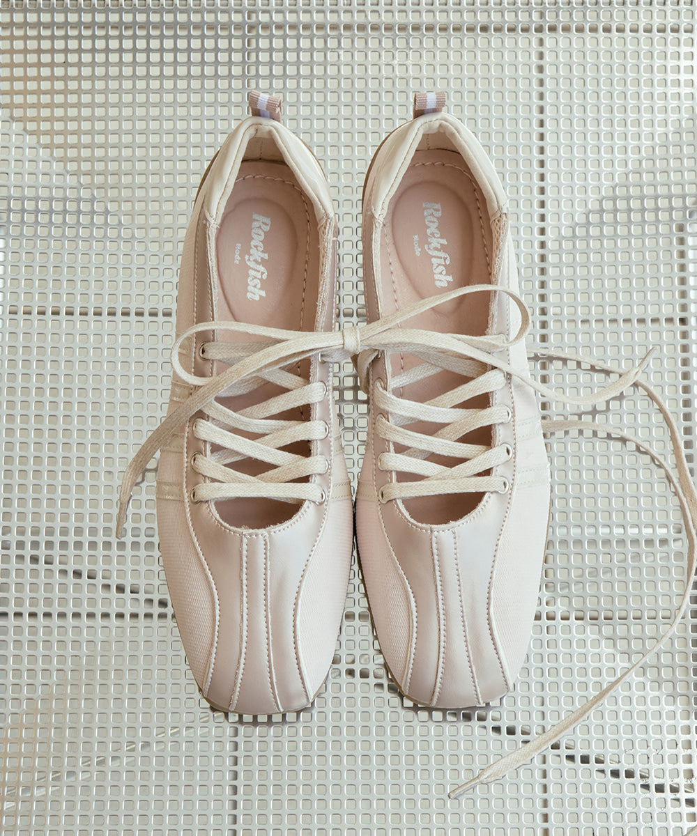 รองเท้าผ้าใบ BLISS LACEUP SNEAKERS - PINK