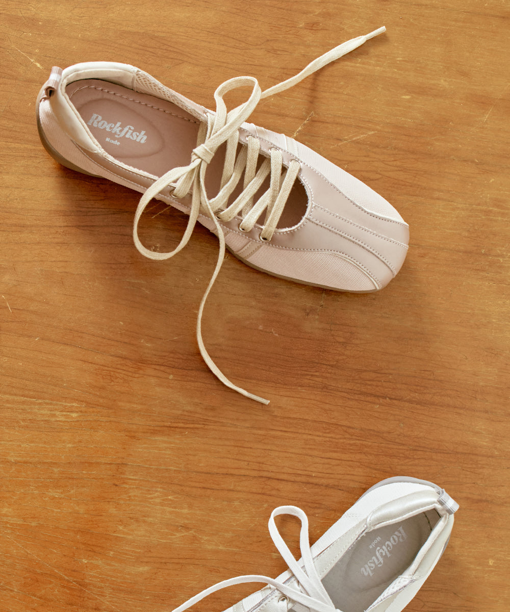 รองเท้าผ้าใบ BLISS LACEUP SNEAKERS - PINK