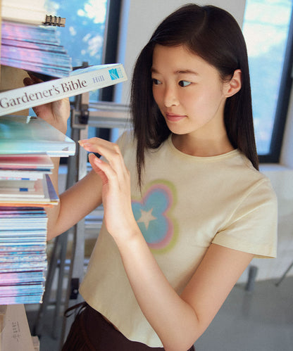 เสื้อยืด CLOVER SLIM T-SHIRT - CREAM