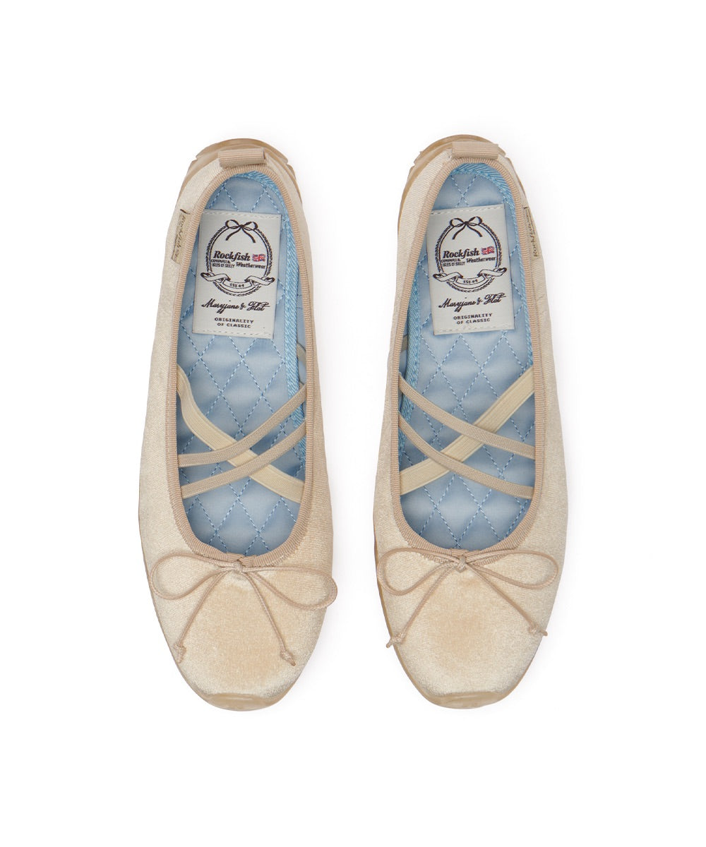 รองเท้าแมรี่เจน BELLA CROSS BANDING FLATS(PEBBLE SOLE) - CREAM