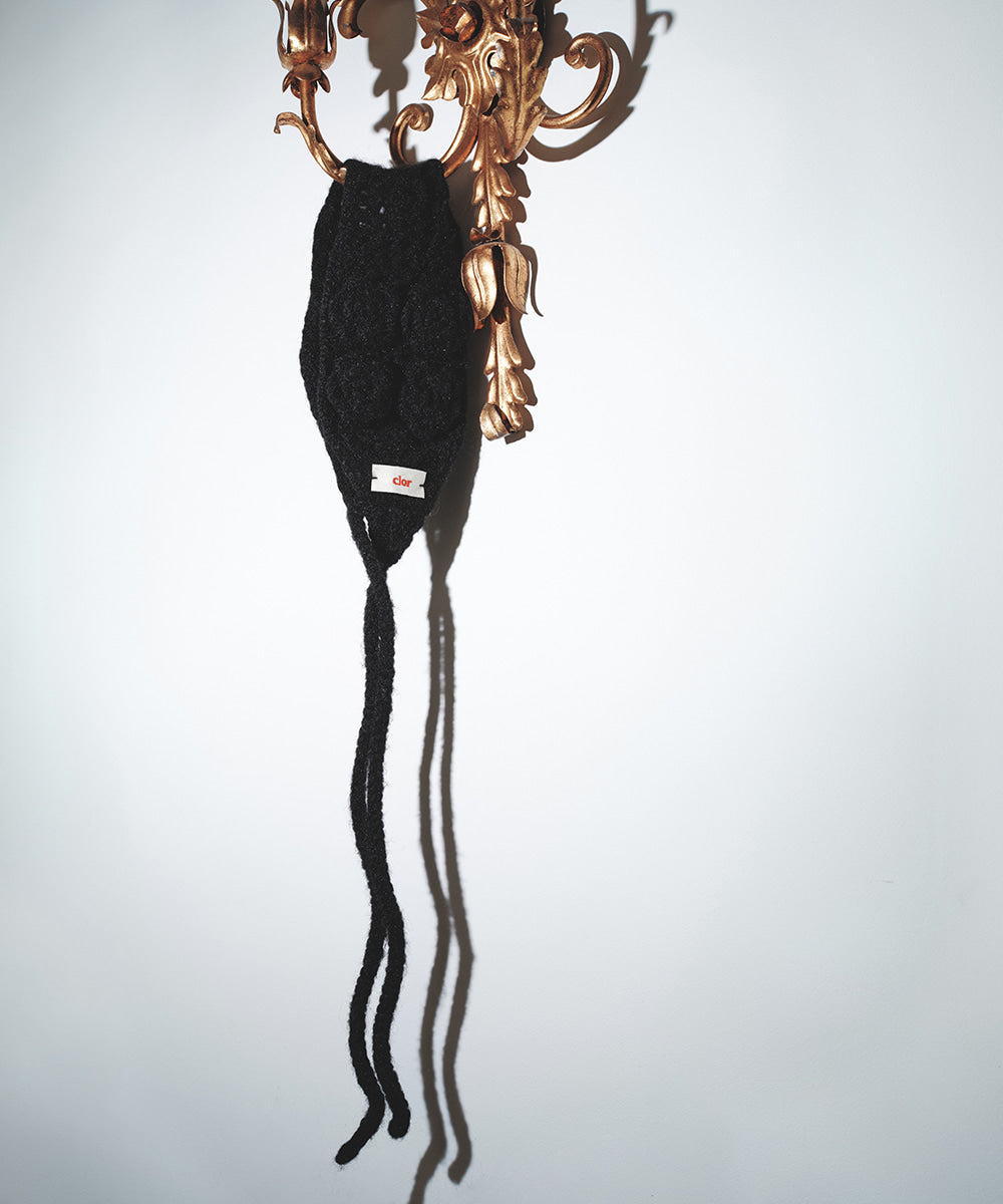 ที่ปิดหูกันหนาว HANDMADE FLOWER CROCHET EARMUFF - BLACK