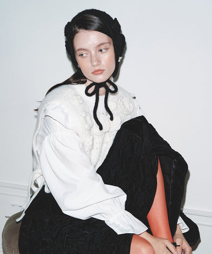 ที่ปิดหูกันหนาว HANDMADE FLOWER CROCHET EARMUFF - BLACK