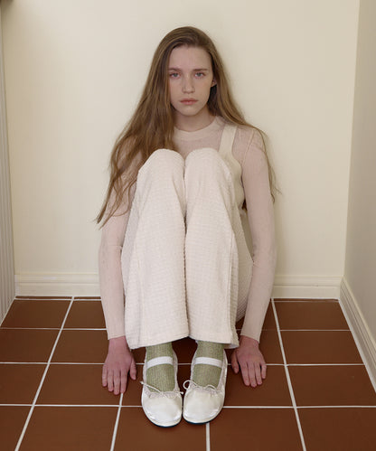 WISLEY QUILTED SCRUNCH FLAT - WHITE