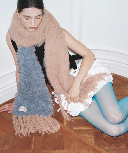 ผ้าพันคอ  OVERSIZED SHAGGY SCARF - DARK GREY