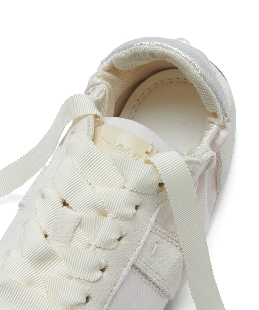 รองเท้าผ้าใบ SCRUNCH FLAT SNEAKERS - BEIGE