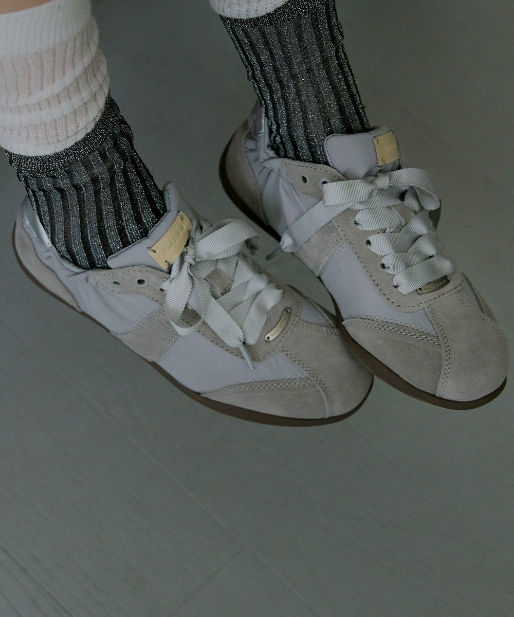 รองเท้าผ้าใบ SCRUNCH FLAT SNEAKERS - GREY