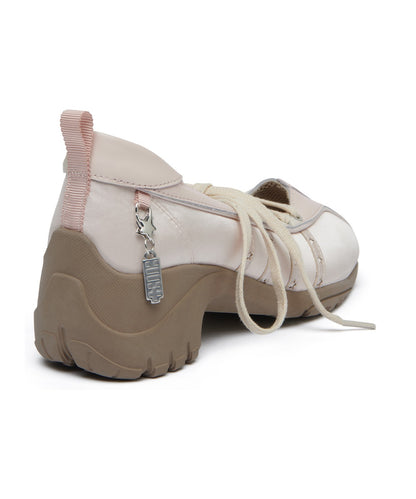 รองเท้าผ้าใบ X ILLIT BLISS HEELS LACEUP SNEAKERS - PINK BEIGE