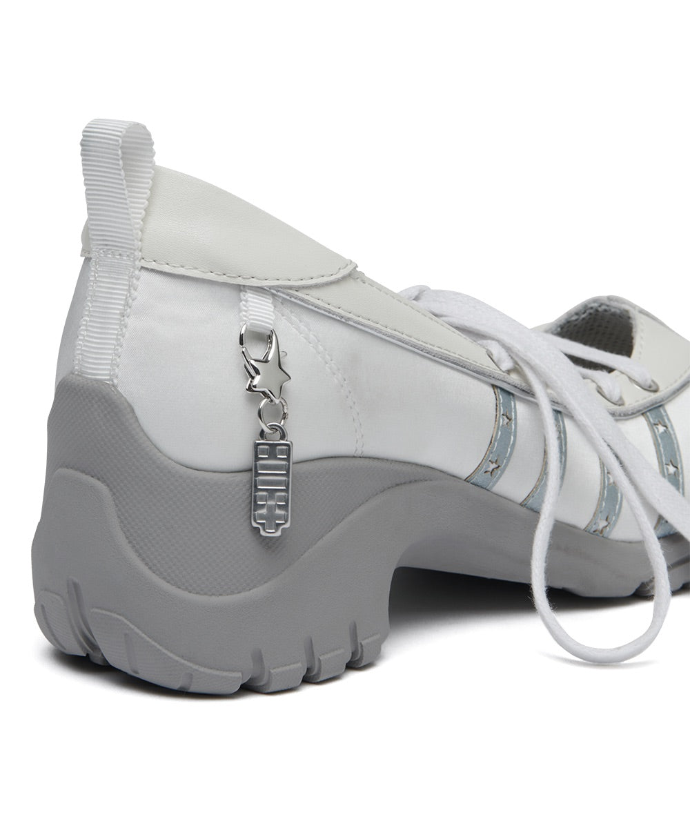 รองเท้าผ้าใบ X ILLIT BLISS HEELS LACEUP SNEAKERS - WHITE