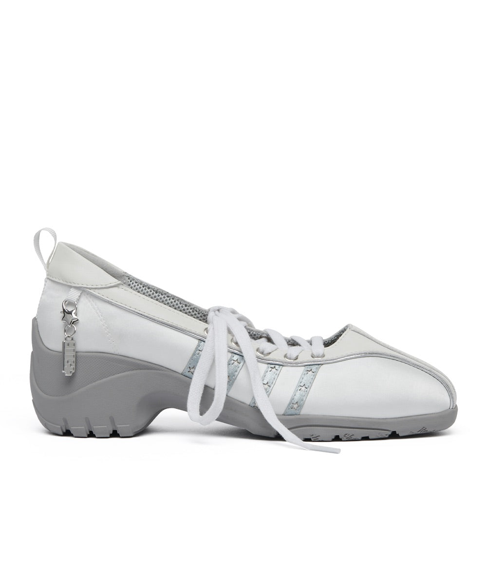 รองเท้าผ้าใบ X ILLIT BLISS HEELS LACEUP SNEAKERS - WHITE