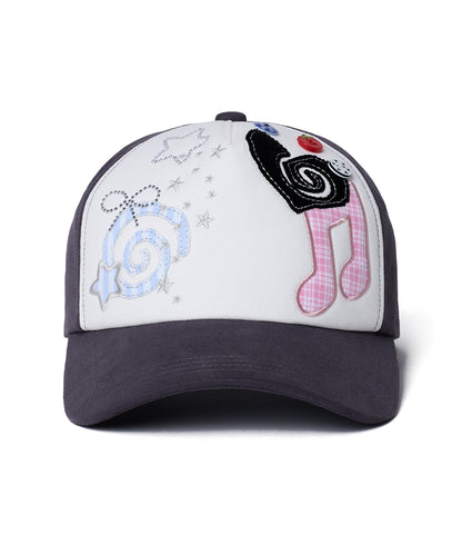 หมวกแก๊ป X ILLIT PATCHWORK CAP - DARK GREY