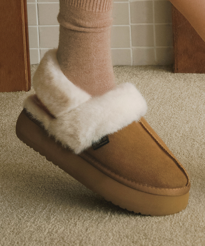 รองเท้าเปิดส้น CLOUDY FLATFORM FUR SLINGBACK - CHESTNUT